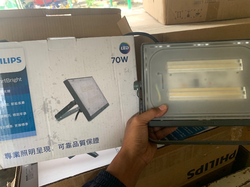 LED putih HPI-T Lamp 220 VAC / 70 W