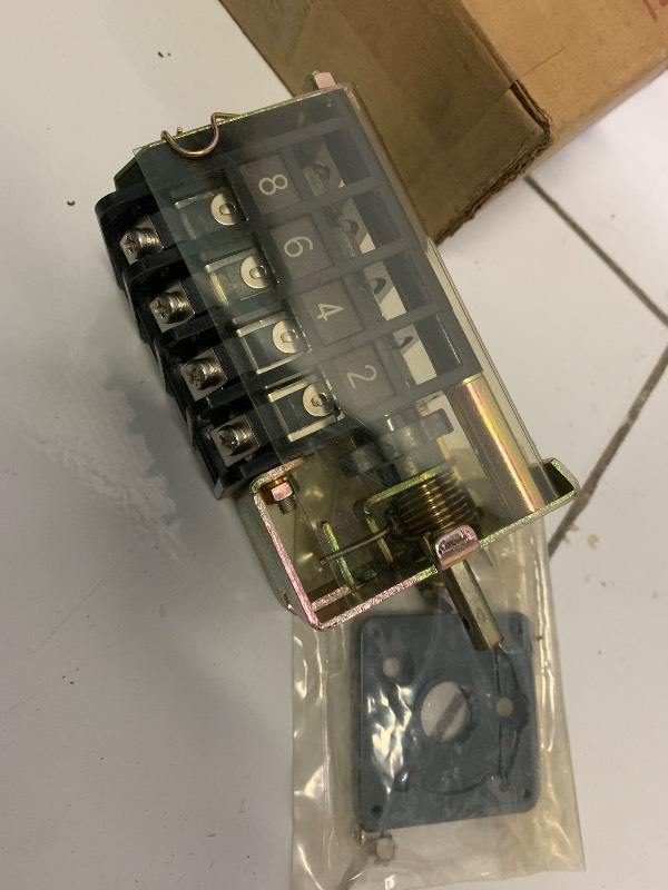 Selector Switch 2 Posisitions Contact for MCC / Breaker 6kV