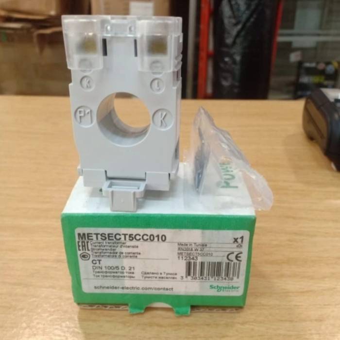Current Transformer - CT 200 / 5A