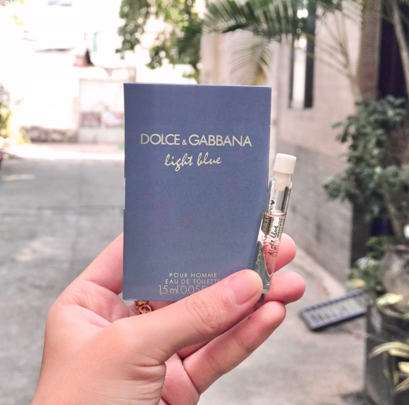 D&G LIGHT BLUE POUR HOMME (Vial)