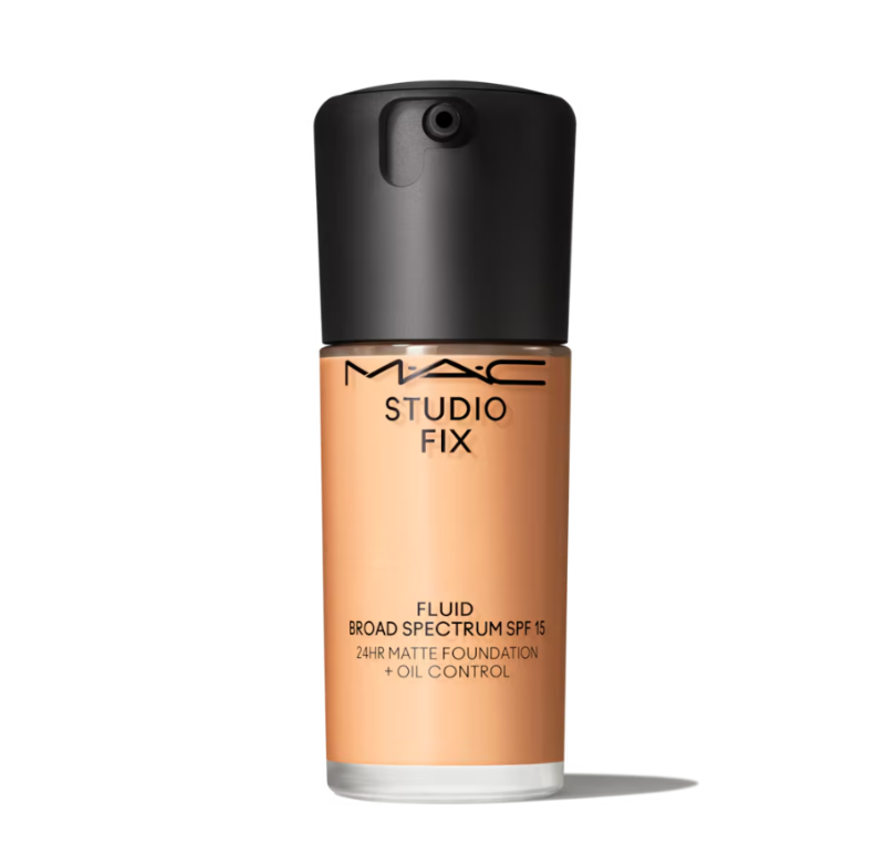 MAC Studio FIx Fluid SPF 15 24HR Matte Foundation + Oil Control NC25