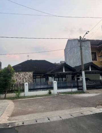 Dijual Rumah - Sawah Lama