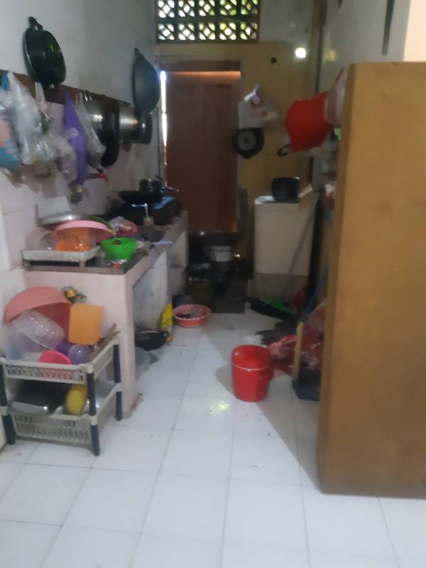 Dijual Rumah Hook Bebas Banjir, Cipondoh