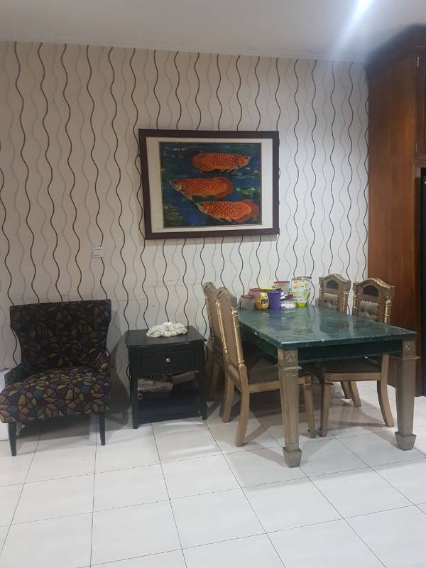 Dijual Rumah 2 Lantai Strategis, Cengkareng