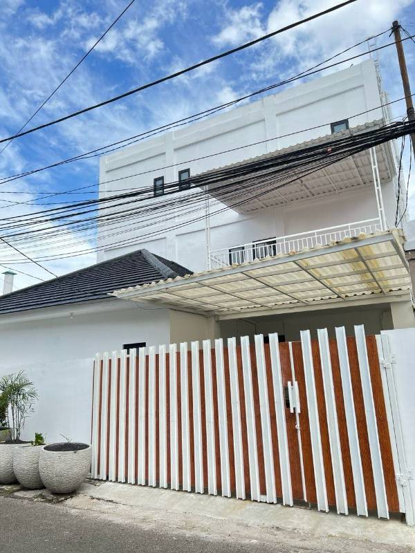 Dijual Rumah - Menteng