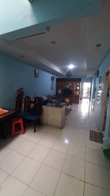 Jual Rumah BU 2 Lantai SHM, Taman Ratu