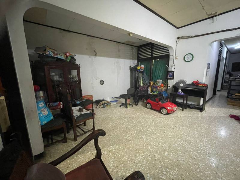 Dijual Rumah Praja Dalam