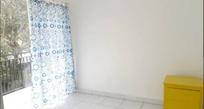 Disewakan Rumah Hook Baru Renovasi, Bintaro 9