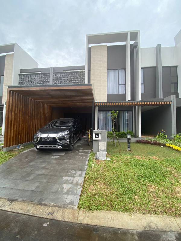 Dijual Rumah Full Furnished Strategis, Sindang Jaya