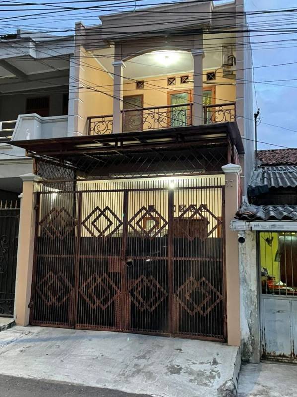 Dijual Rumah - Lokasi Tanah Tinggi