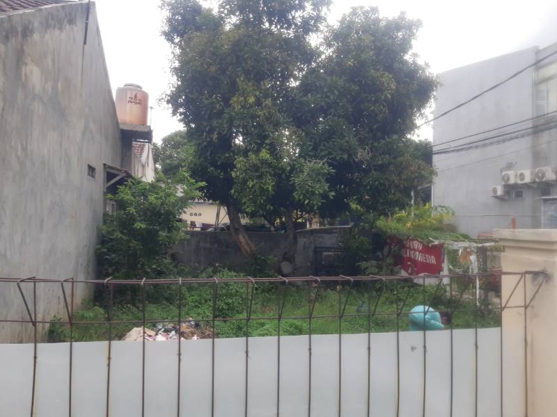 Dijual Rumah Hook Bebas Banjir, Cipondoh