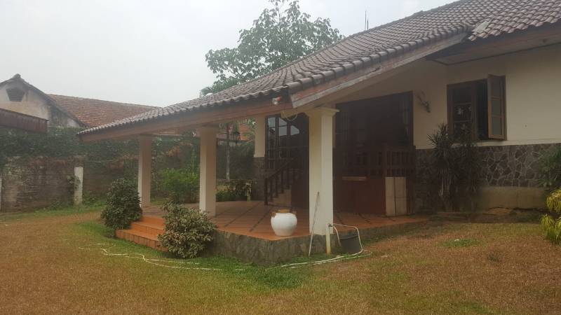 Jual Rumah Halaman Luas - Bogor