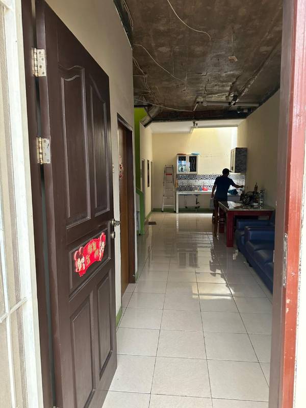 Jual Rumah Strategis Jelambar