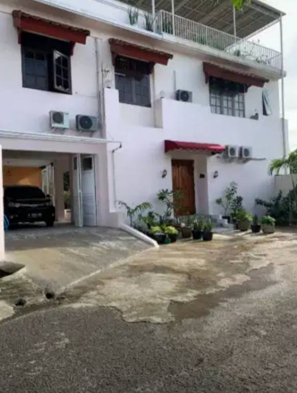 Dijual Rumah Mewah & Cantik Cipinang Indah