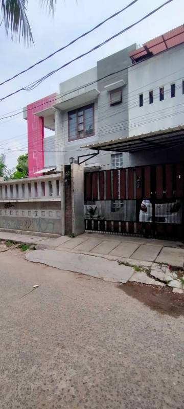 Dijual Rumah Hook Taman Ratu