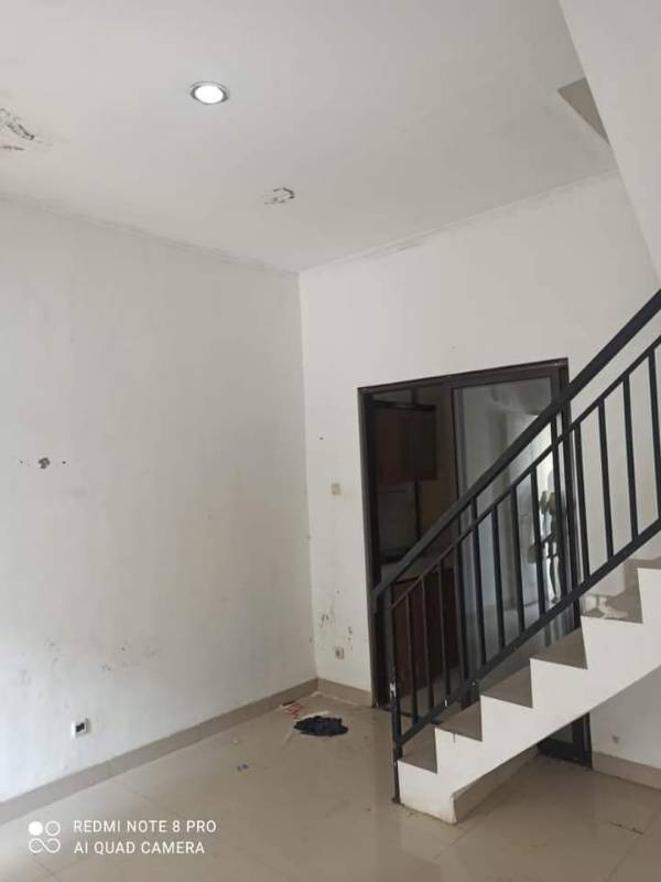 Dijual Rumah 2 Lantai & Strategis Serpong