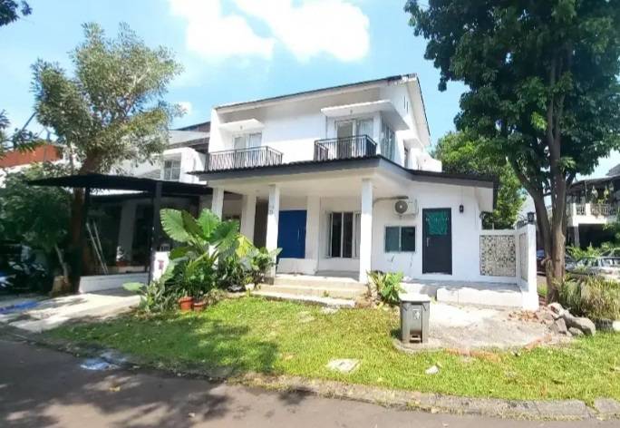 Disewakan Rumah Hook Baru Renovasi, Bintaro 9