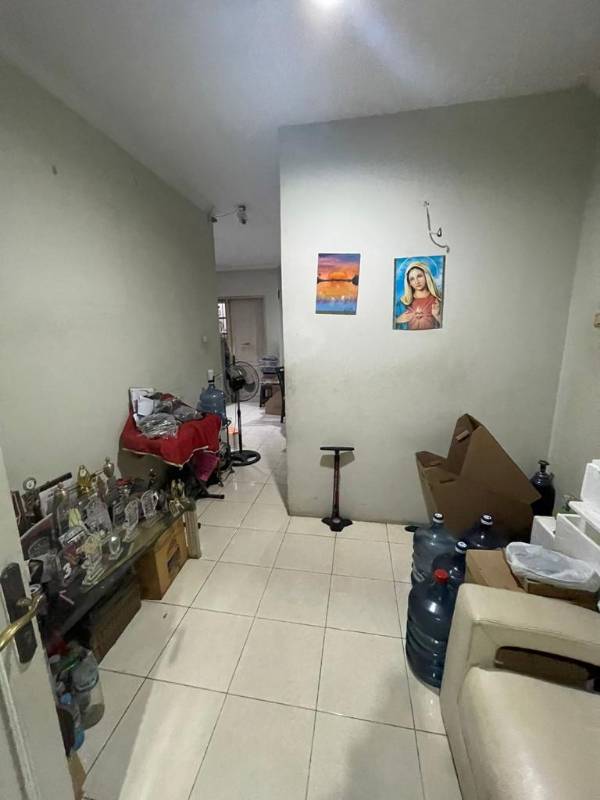 Dijual Rumah - Cikarang Pusat