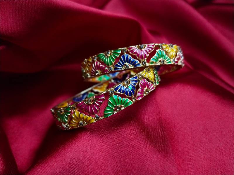 Zyrah-Set of two colorful meenakari bangles