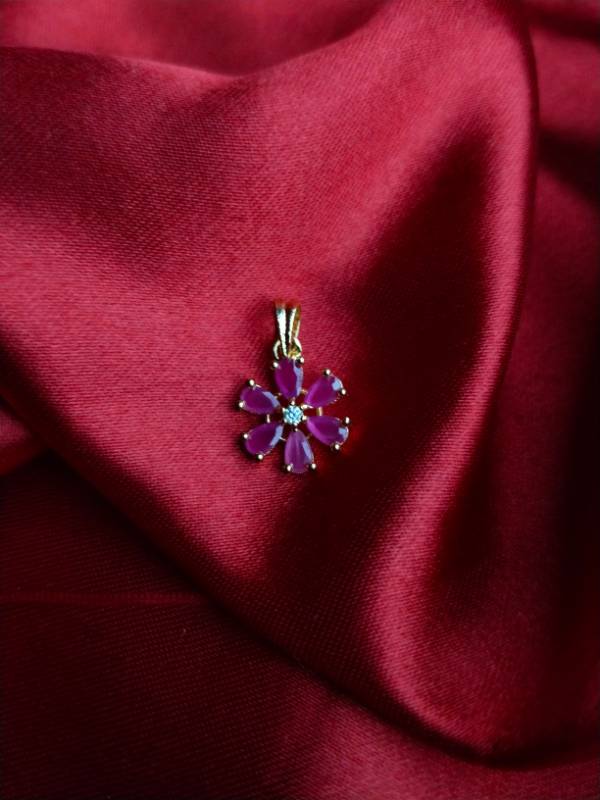 Roselle-rose red pendant and earring set