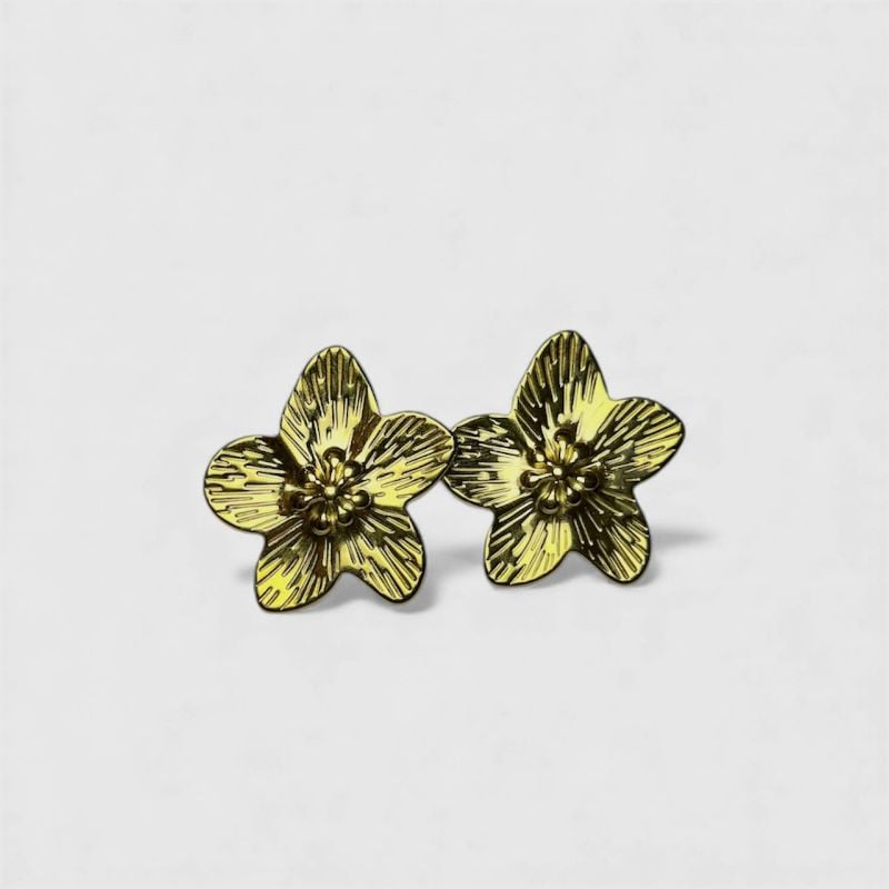 ARETES FLORALES DORADOS