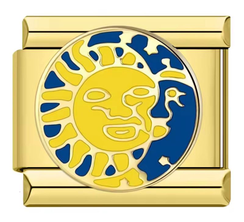CHARM DE SOL Y LUNA DORADO