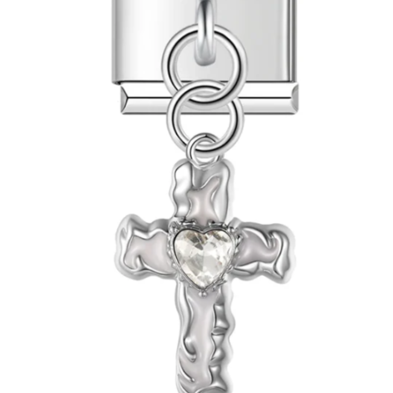 CHARM CRUZ PLATEADA