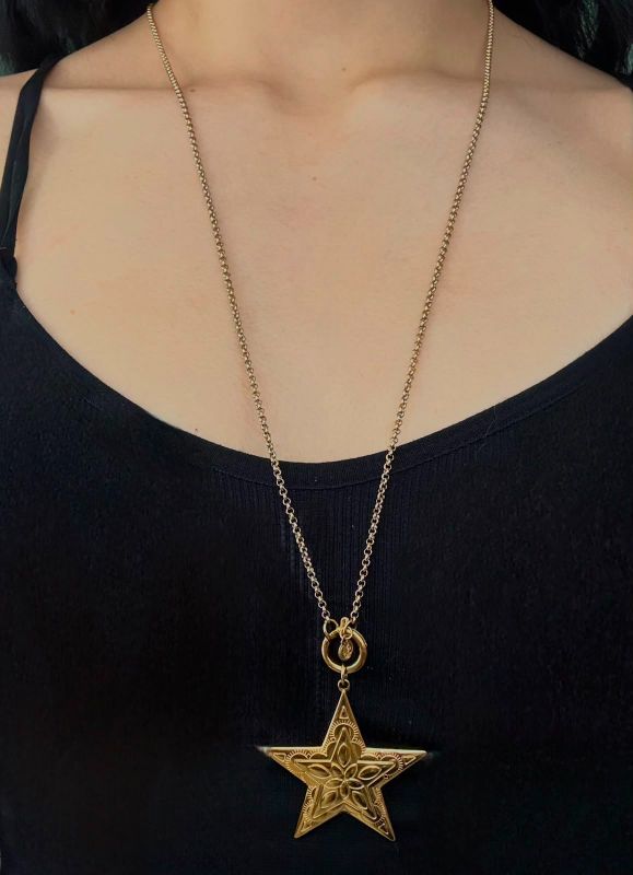 COLLAR ESTRELLA LARGA