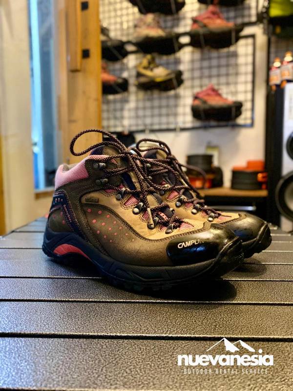 Sewa Sepatu Gunung | Campline Mega 40