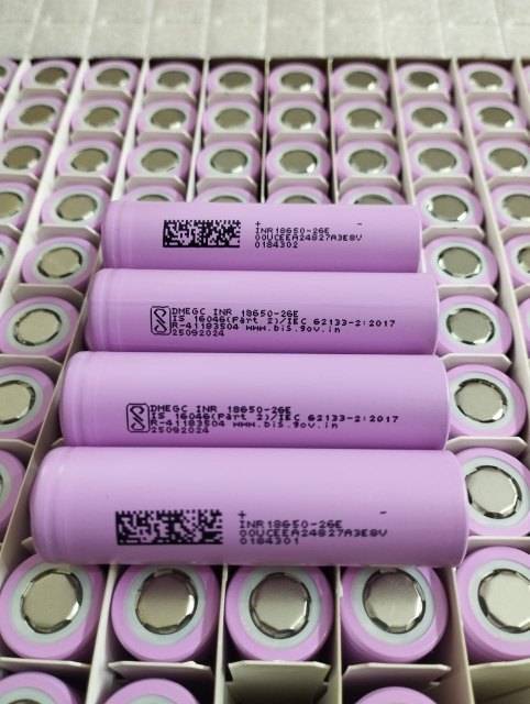 LITHUM-ION CELL 2600 mAh DMEGC 18650