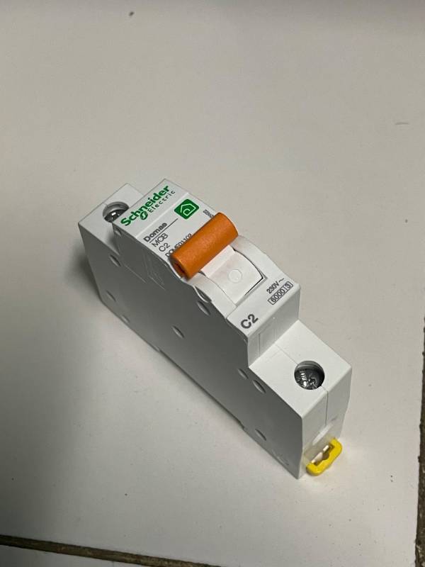 Circuit Breaker C2/220V