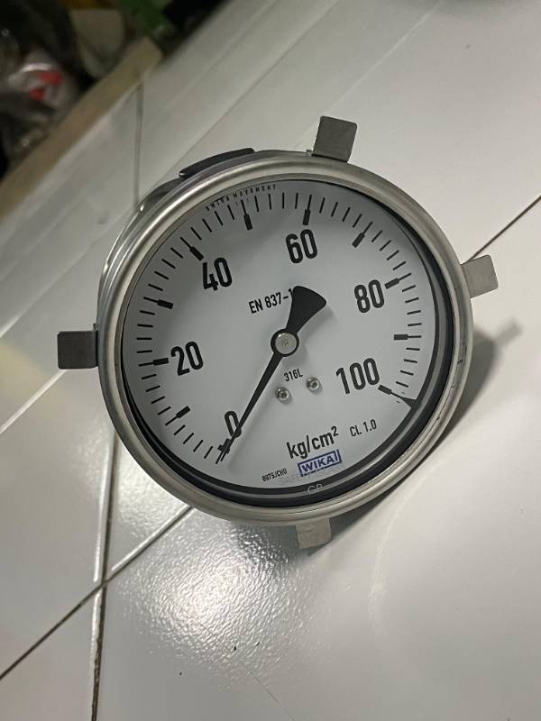 Pressure Indicator 0 - 100kg (1/2 NPT) l