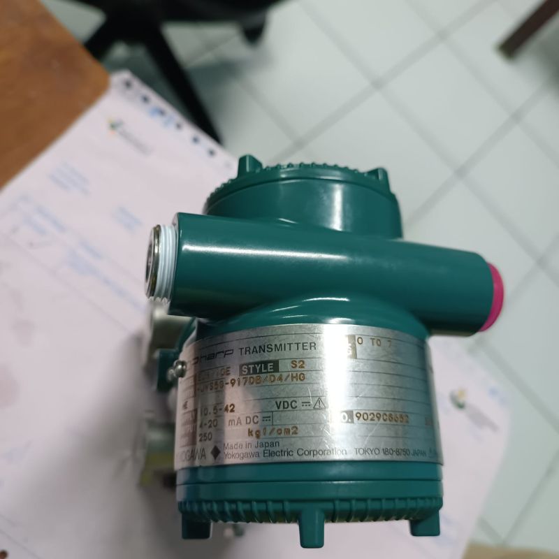 Transmitter Dp Transmitter 0-7 Kg/cm2 dan  (manifold)