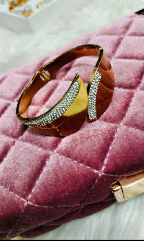 Anti Tarnish Bracelet💮