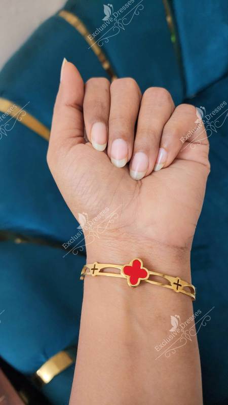 Anti Tarnish Bracelet 🥀