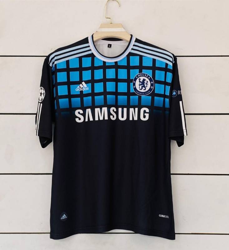 CHELSEA 11-12 AWAY KIT