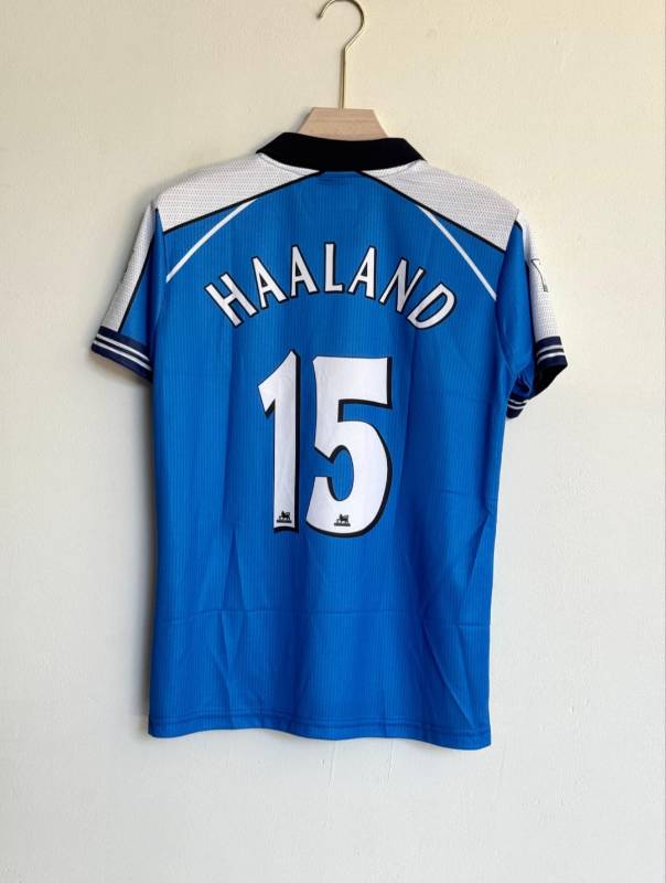 MAN CITY 99-00 HOME KIT