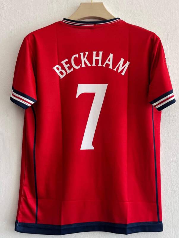 ENGLAND 2002 AWAY KIT