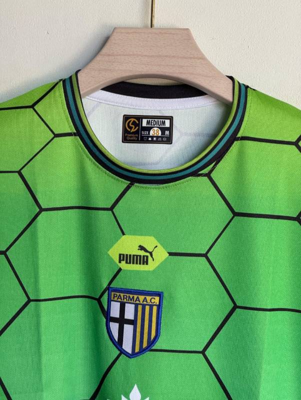 PARMA 97-98 GK KIT