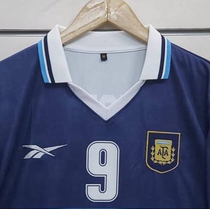 ARGENTINA 1999 AWAY KIT
