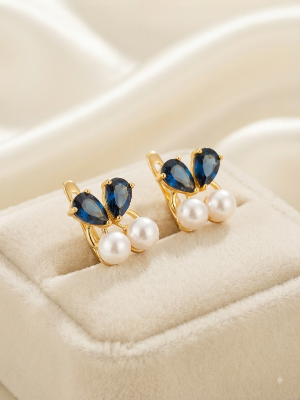 Argollas con diseño de mariposa