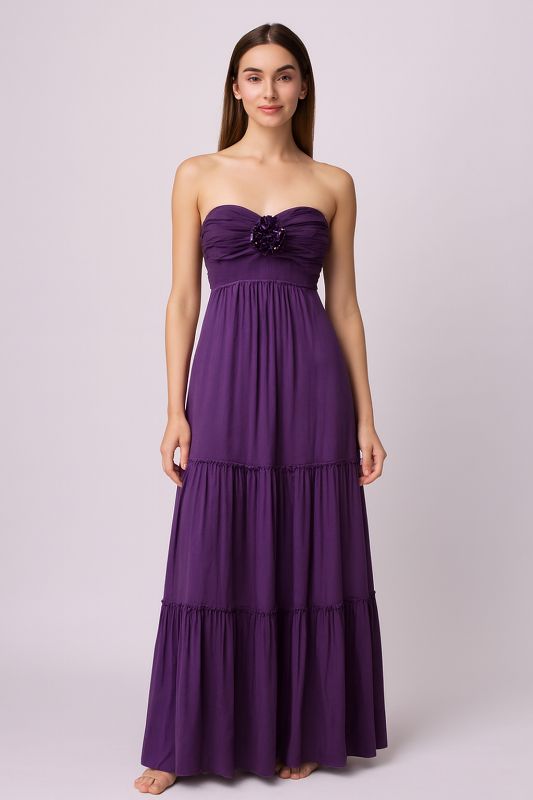 Vestido elegante con detalle de Flor