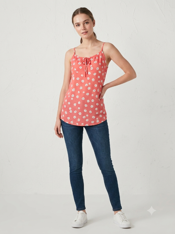 Blusa de tirantes con estampado de flor