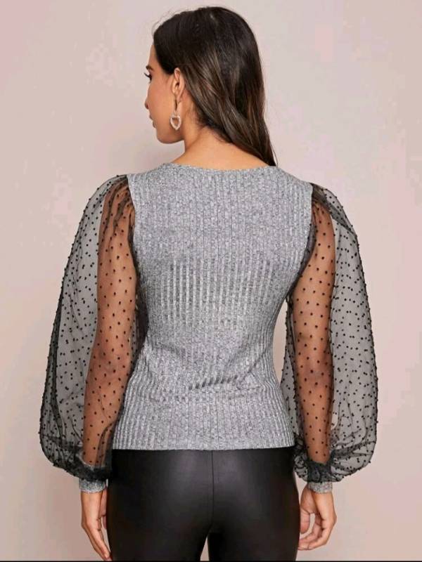 Blusa con mangas transparentes SHEIN