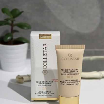 COLLISTAR BASE CREMA 
EFECTO MATE SPF 10