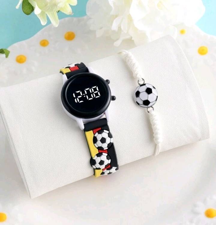 Reloj de niño digital + Pulsera