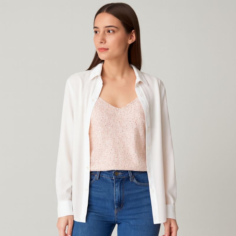 Blusa para dama con detalle de lentejuelas