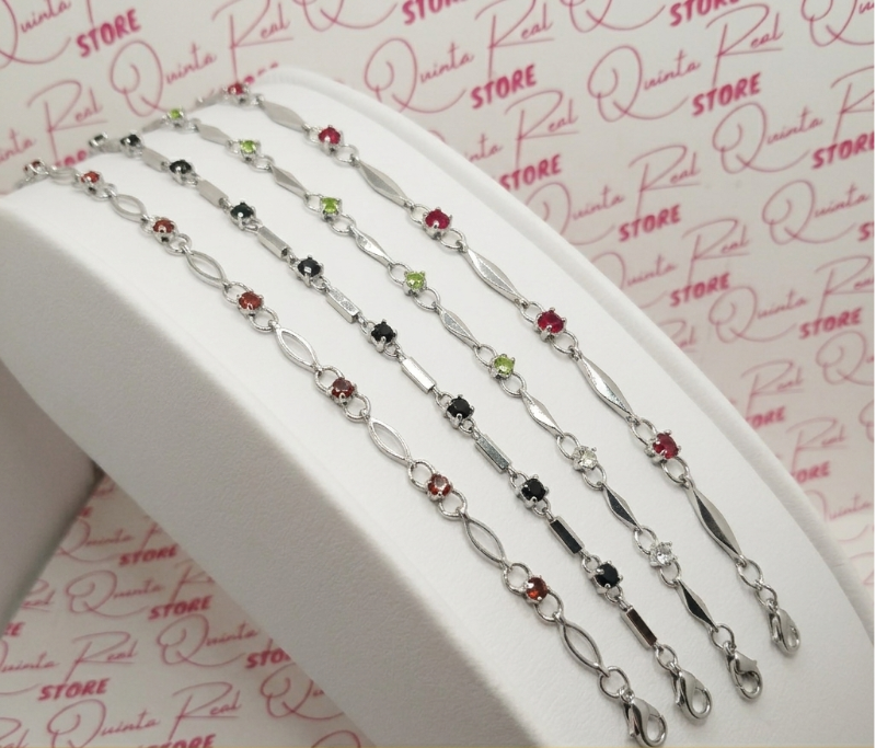 Pulsera con piedras de colores