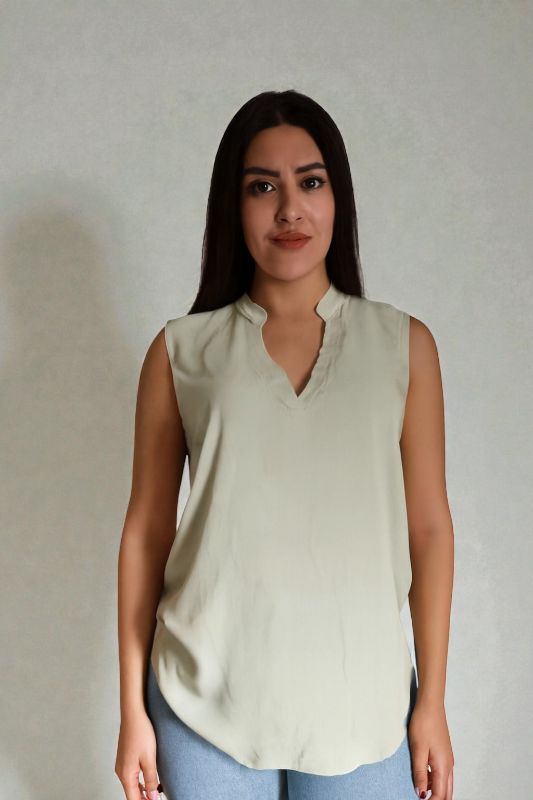 Blusa para dama con cuello tipo V