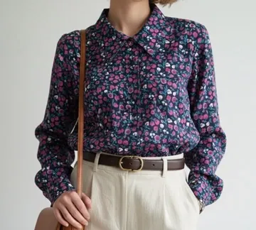 Camisa manga larga con diseño de flores